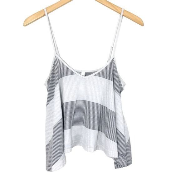RVCA Asymmetric Hem Striped Crop Tank Size Small - Picture 1 of 6
